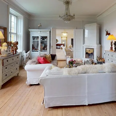 Feel At Gelskov God's Main House *